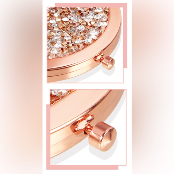 Glam Compact Mirror in Sparkling Rose Gold with velvet dust bag - Picture 7 of 12